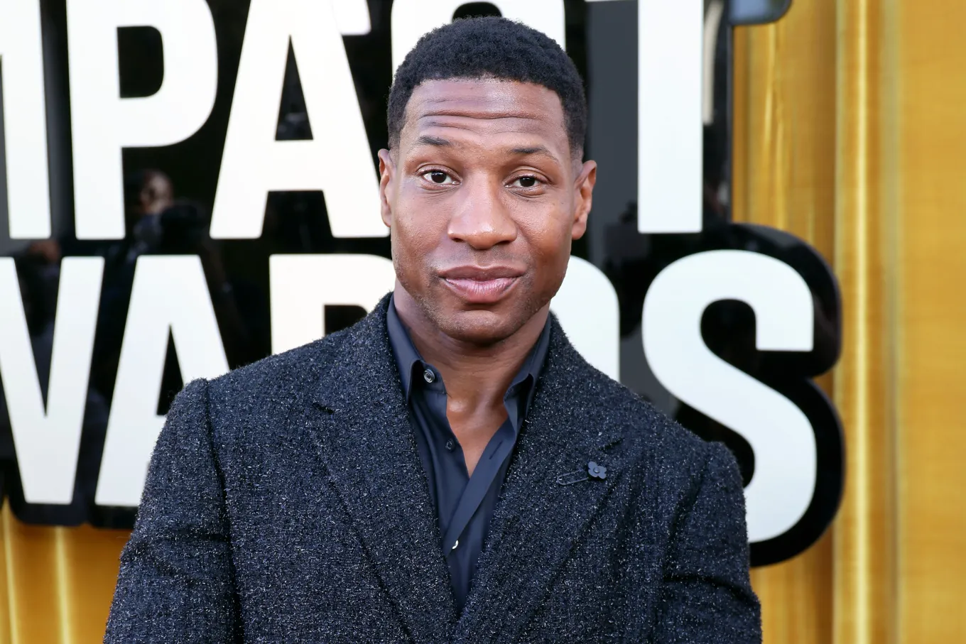 Jonathan Majors Just Casually Fell Through a Window Because Stunt Training is Overrated and Glass is Just a Suggestion