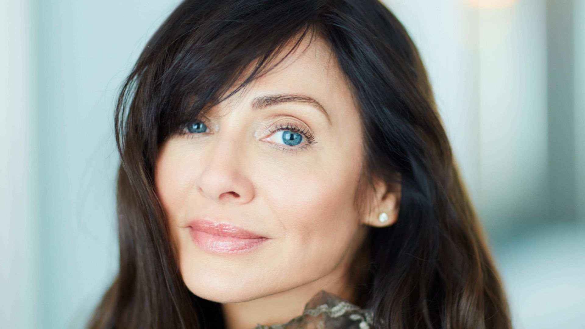 Oh Joy Natalie Imbruglia is Back to Ruin Your Spotify Playlists with a Brand New Single that Will Definitely Not be as Good as Torn