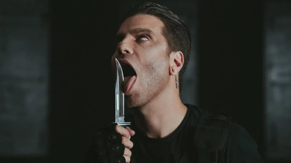 ICE NINE KILLS Frontman SPENCER CHARNAS: Touring With METALLICA Was The Most Basic Thing I’ve Ever Done And I’m Still Trying To Figure Out Why Anyone Cares