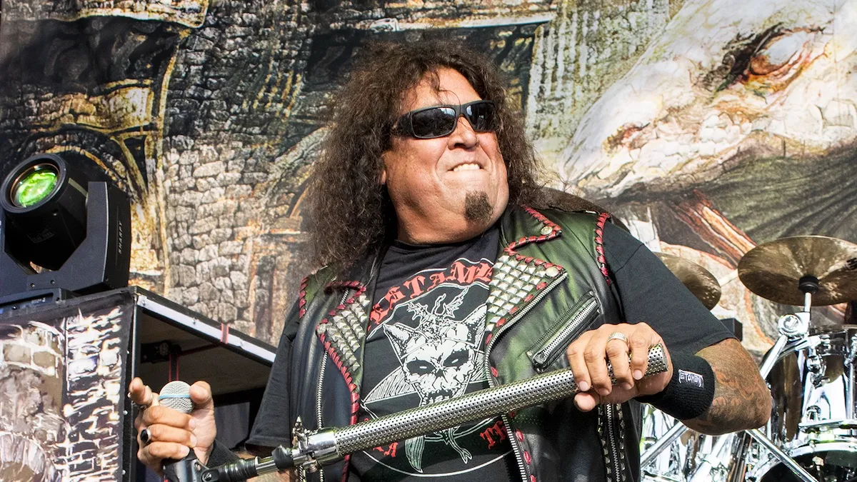 TESTAMENT’s CHUCK BILLY To Finally Spill All The Tea In His Super Serious Not At All Overhyped Memoir ‘Holding My Breath: The Two Testaments Of Chuck Billy AKA The Thrilling Tale Of How I Managed To Make It Out Of The 80s With My Hair Intact’