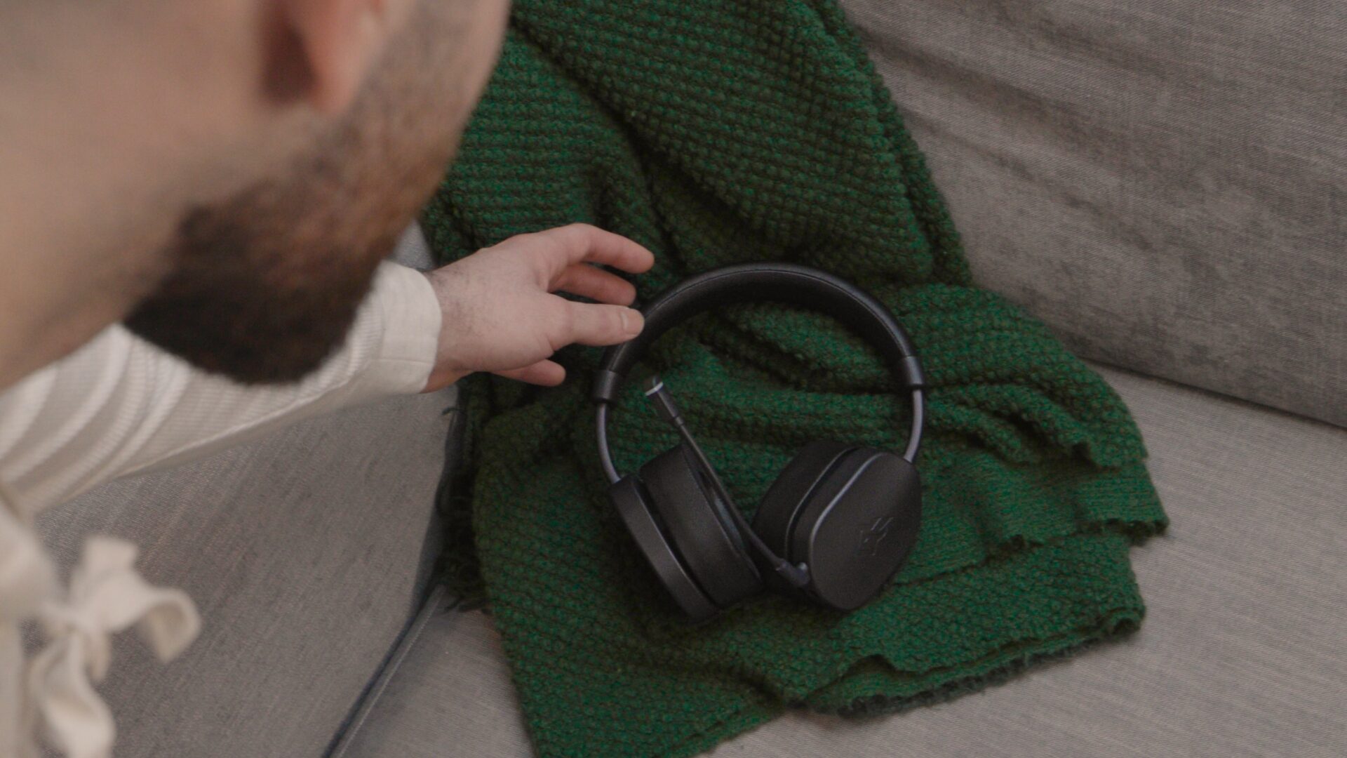 BEACN Invents Totally Not Overpriced Or Obsolete Voice-First Headset That You Definitely Need In Your Life Because Everything Else Is Just So Last Season, Coming This Spring 2026 To Drain Your Wallet