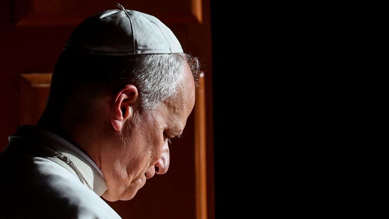Pope attacks our great leader, what a total loser move obviously