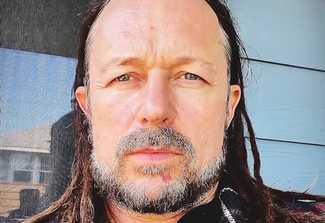 DISTURBED’s John Moyer Somehow Managed To Not Get Wasted For A Whole Year And Is Still Alive To Tell The Tale