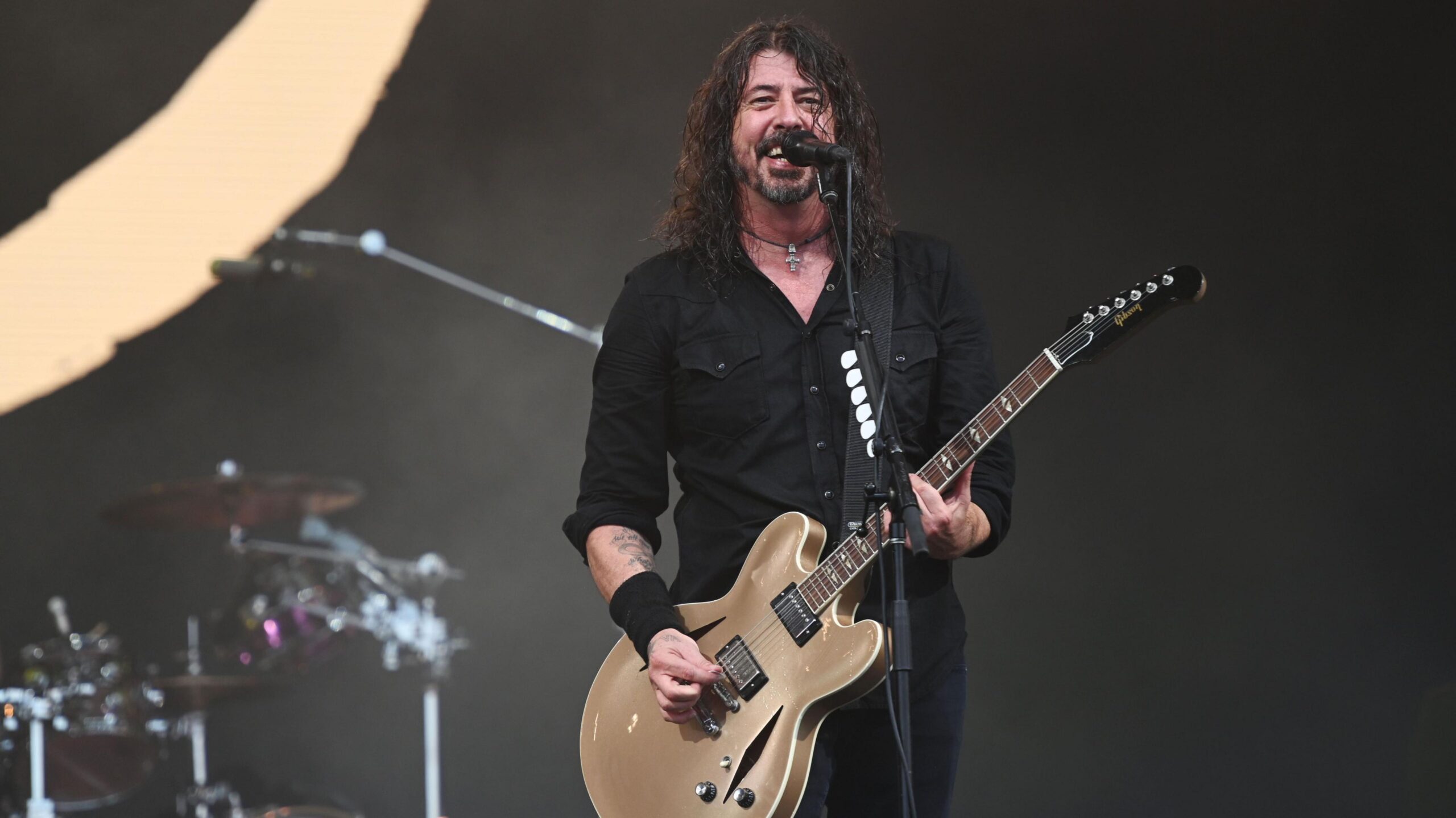 FOO FIGHTERS Release Most Epic Music Video Ever Created by Humans Featuring Extreme Skiing Crew BPC Who Are Probably Better at Life Than You