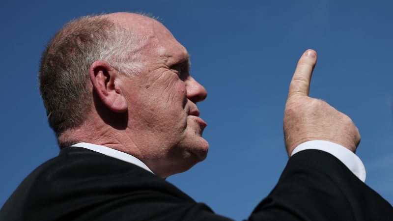 Libs Freak Out Over Awesome Border Czar’s Deportation Promise