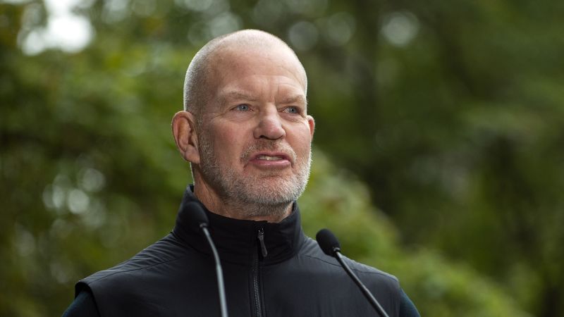Lululemon’s wimpy founder vows not to ruin it for a bit