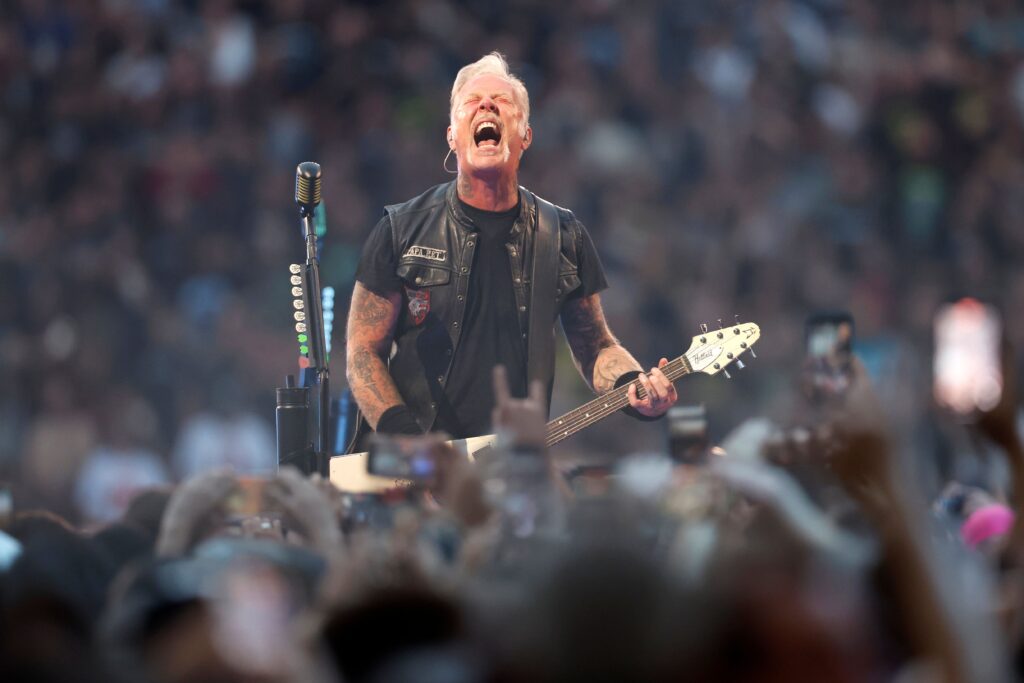 BREAKING: Metallica Suddenly Remembers They’re Old And Play Very Greek Song To Confused Fans In Athens
