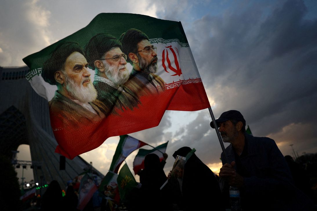 Iran screws America again what a shock total loser diplomats fail