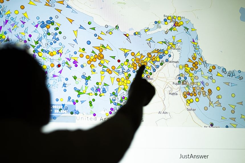 "Terrorist Iran's clumsy mishap spills precious oil everywhere"