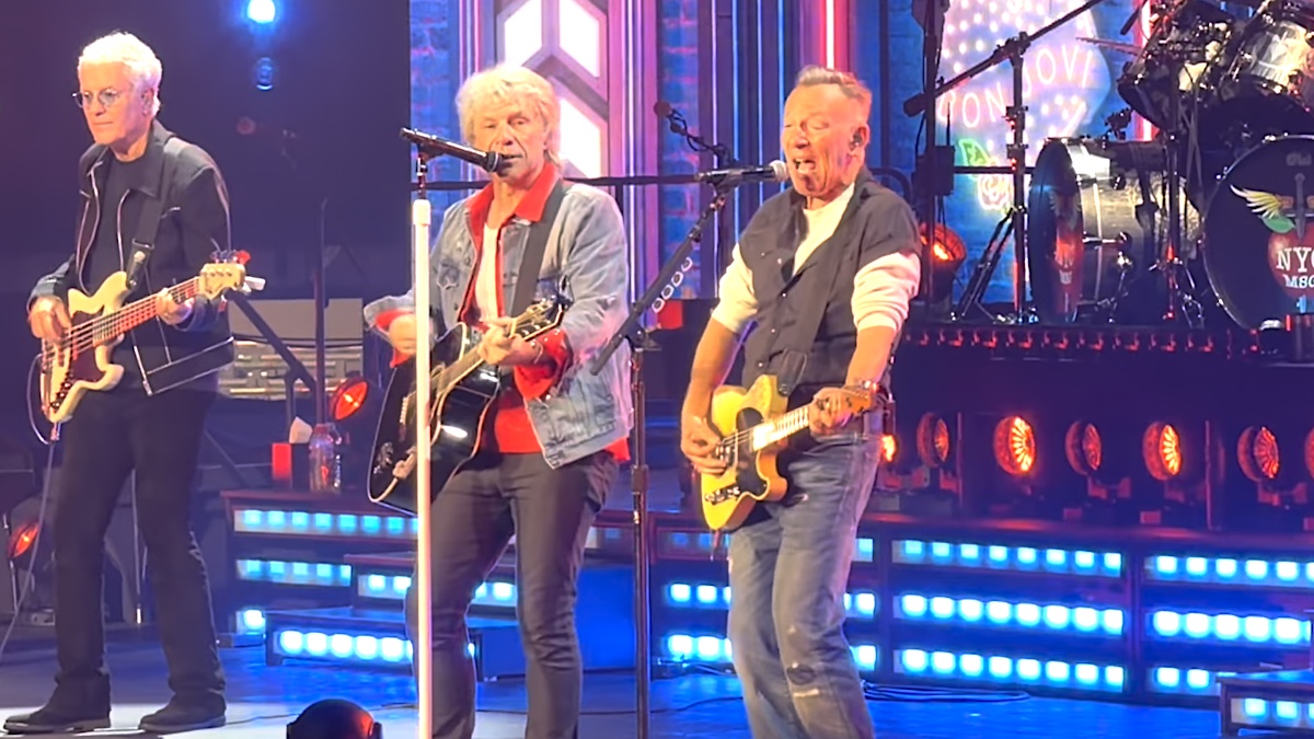 Bruce Springsteen Joins Bon Jovi at MSG Residency Finale