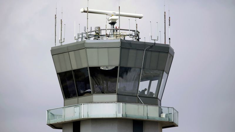 Firework Adds Excitement to Otherwise Mundane Chicago Landing