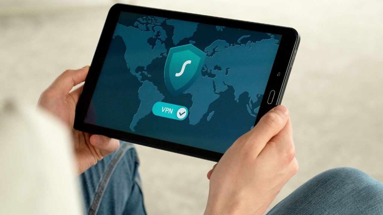 Gamers Ask: Can VPNs Save Streams from ISP Throttling Madness
