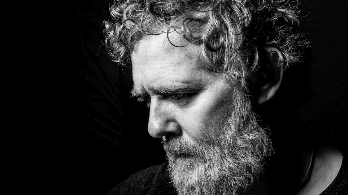 Glen Hansard Honored as Incomparable Music Troubadour