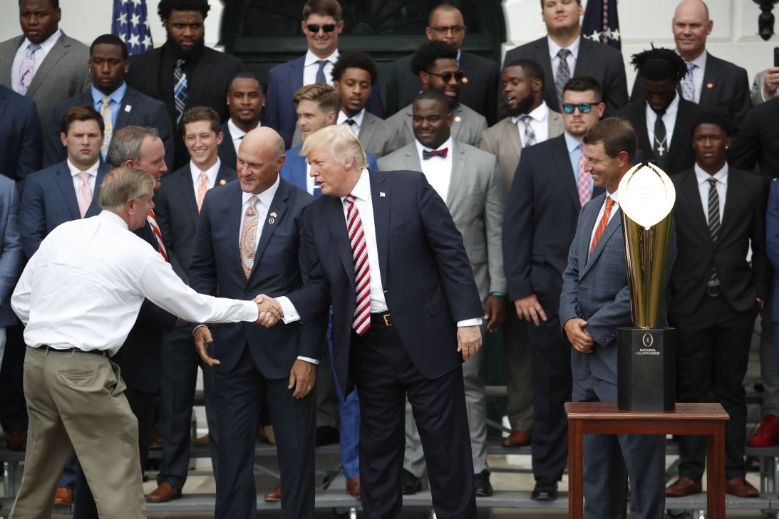 Graham and Trump Bizarrely Become Best Buds Somehow