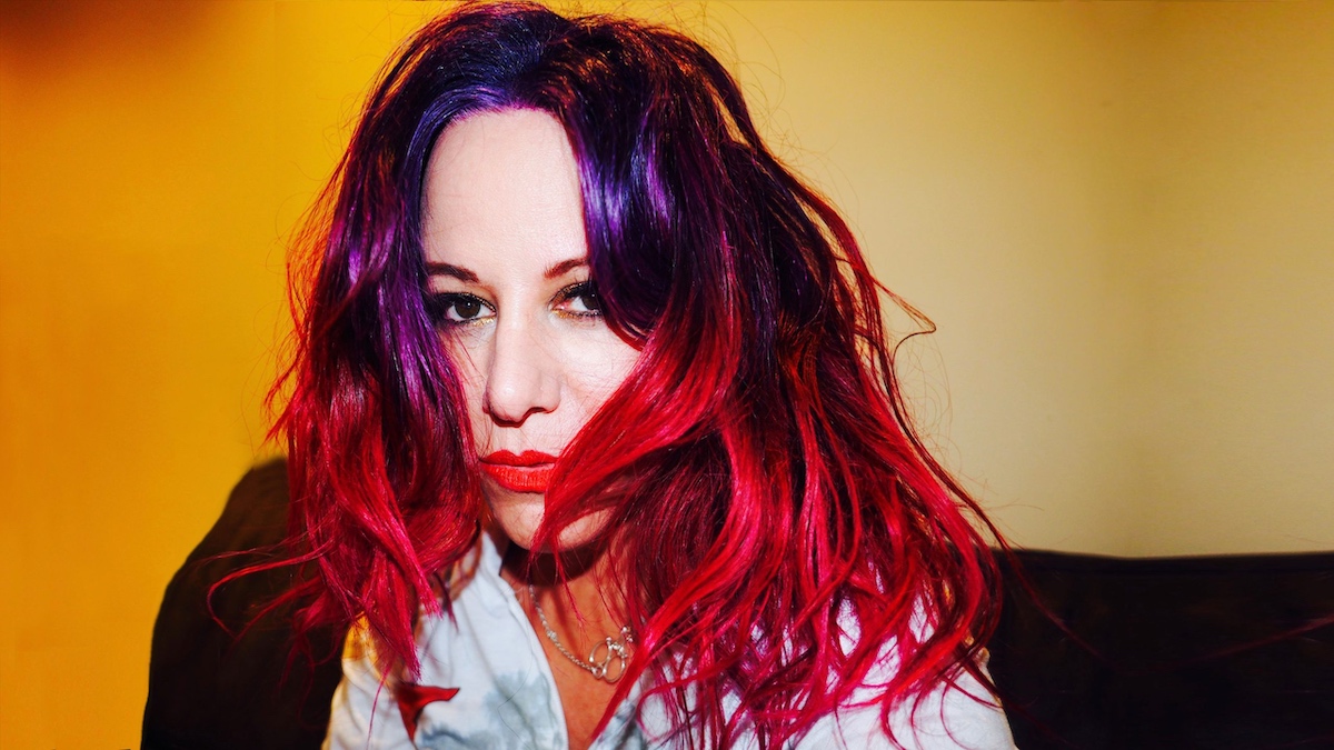 L7 Bassist Jennifer Finch Battles Aggressive Brain Cancer Diagnosis