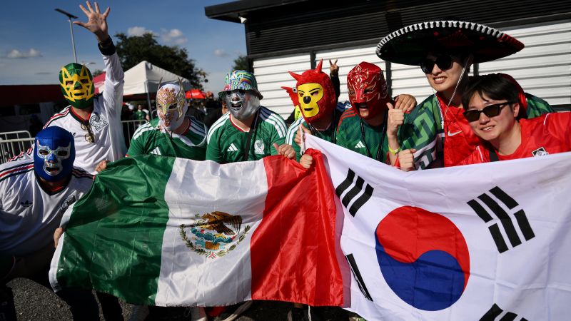 Mexico and South Korea's Adorable World Cup Bromance Lives On