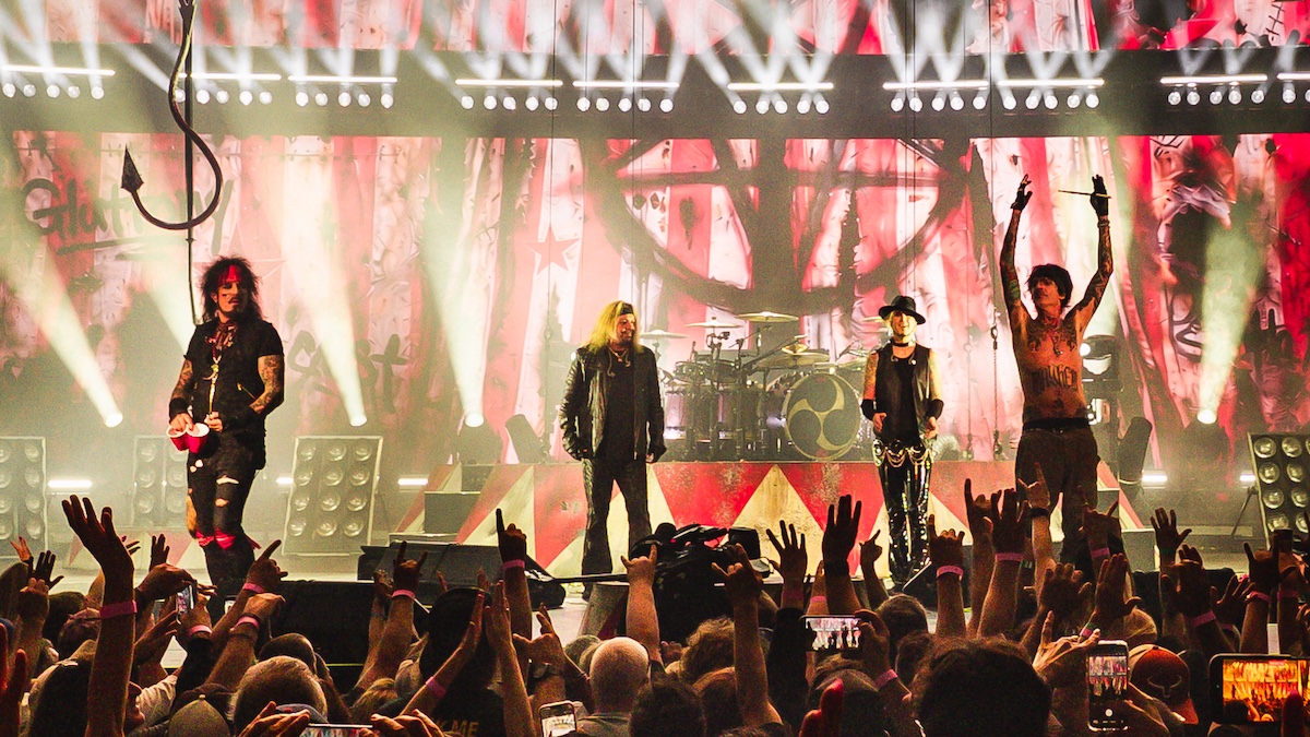 Mötley Crüe Launches 2026 Tour with Epic 17 Song Setlist