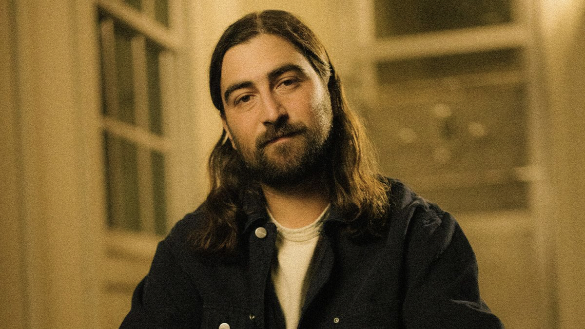 Noah Kahan Slams Trump Over Song Use
