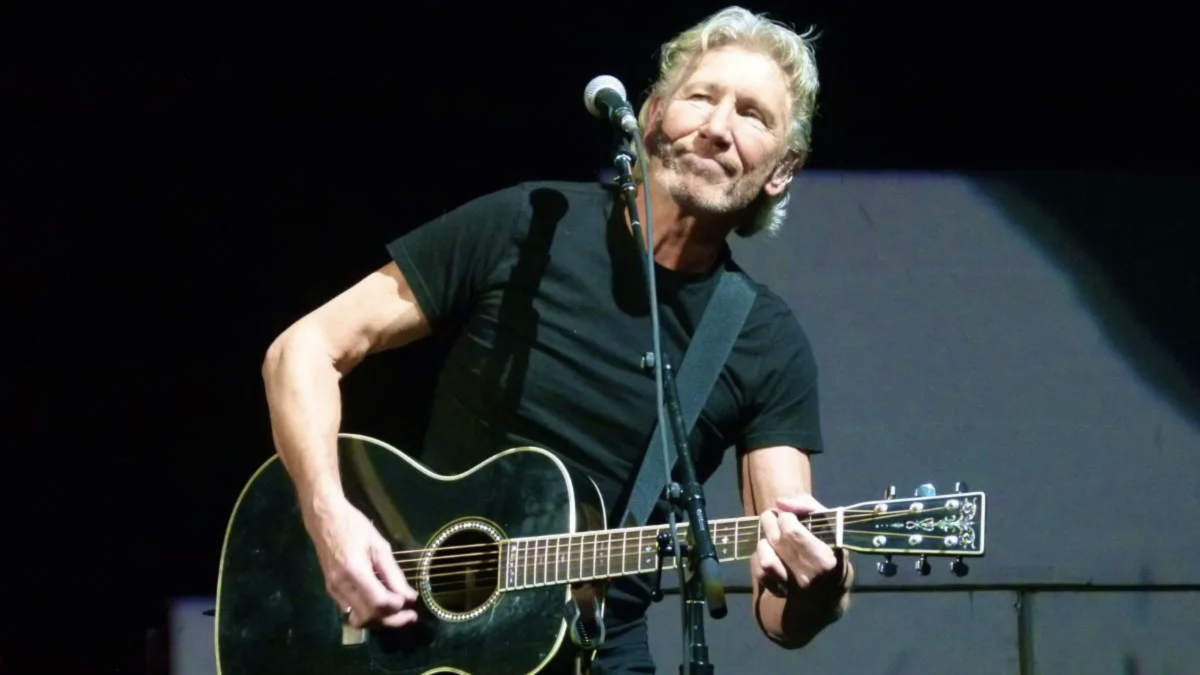 Roger Waters Teams With Palestinian Singer For Comfortably Numb Remake