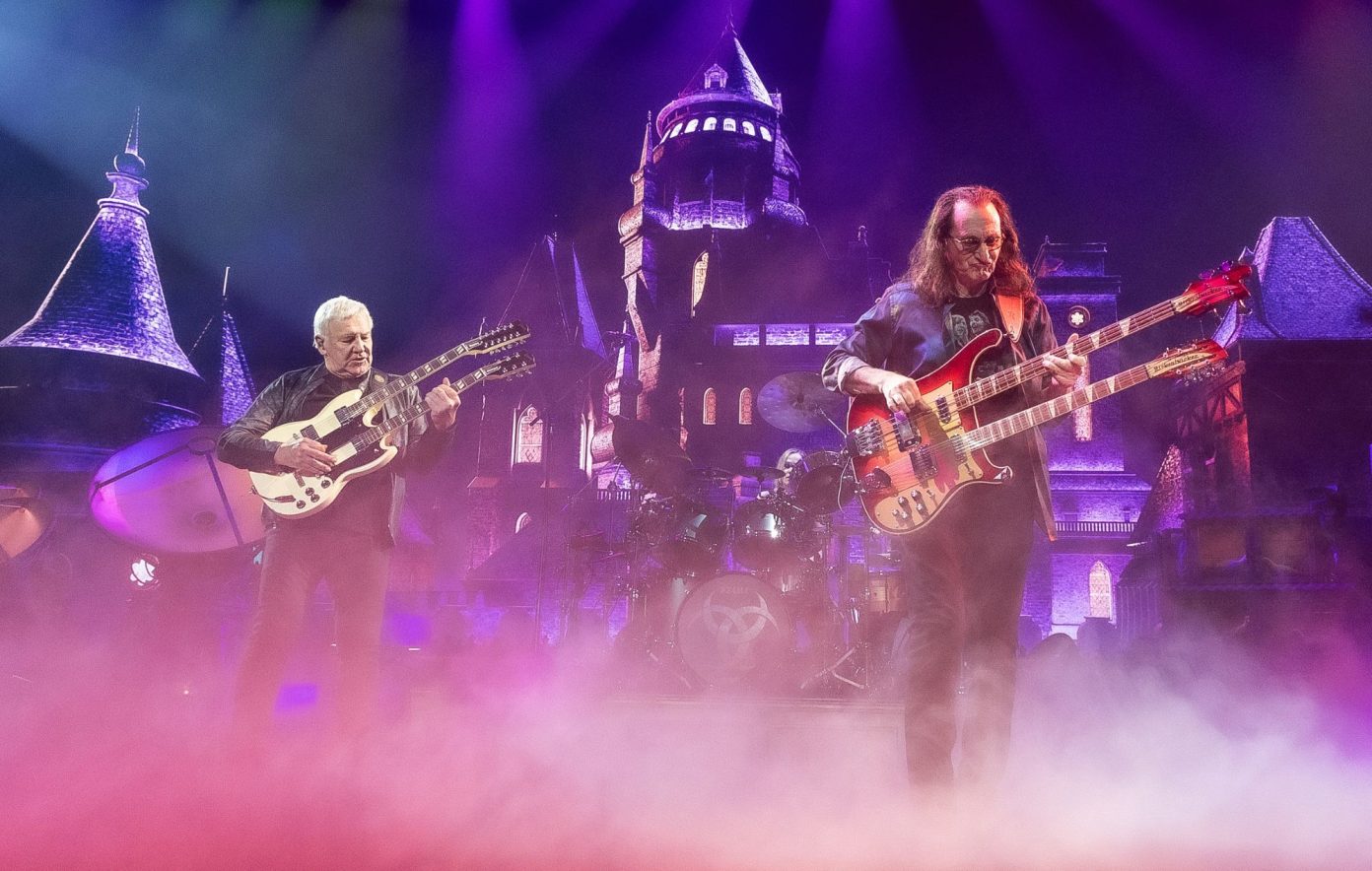 rush@2000x1270 1392x884