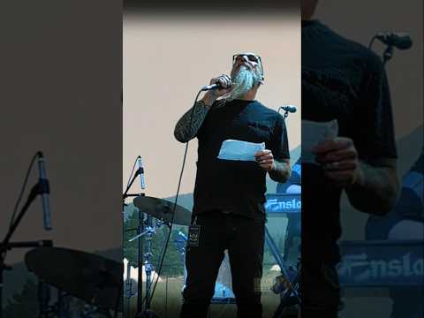Steve Von Till (Neurosis) Motivational Speech During Enslaved's Set