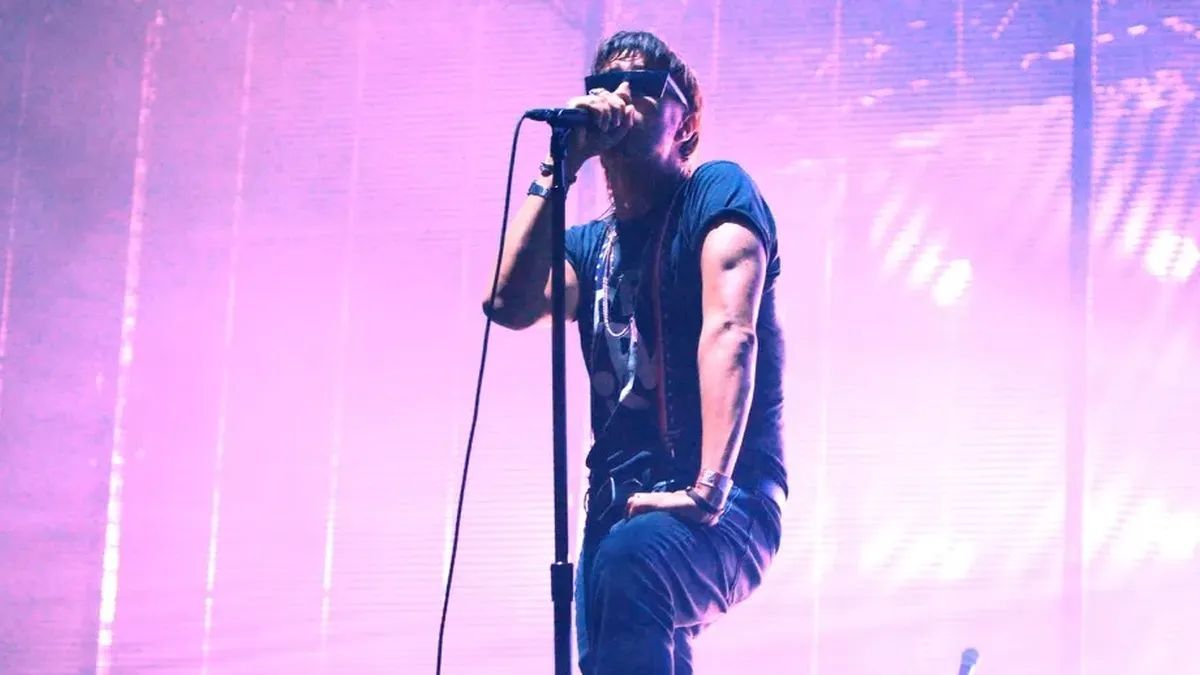 Strokes Premiere Dine N Dash Live at Red Rocks