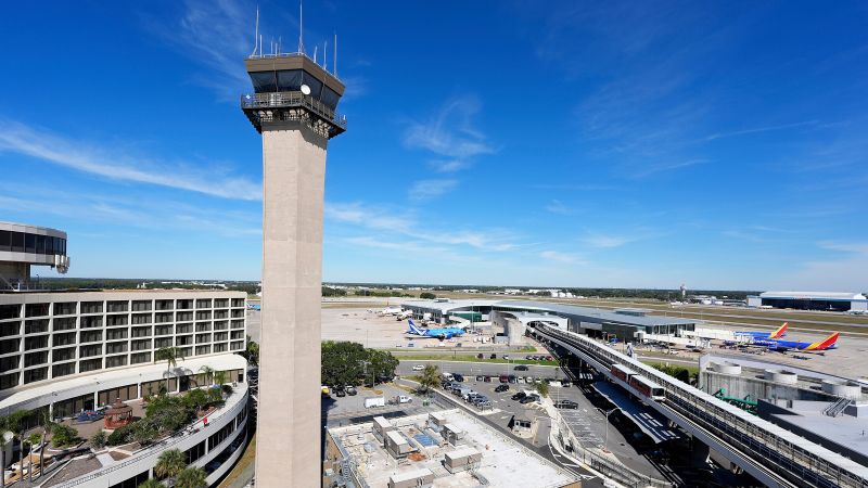 Tampa Airport Security Now In Hands Of Lowest Bidder