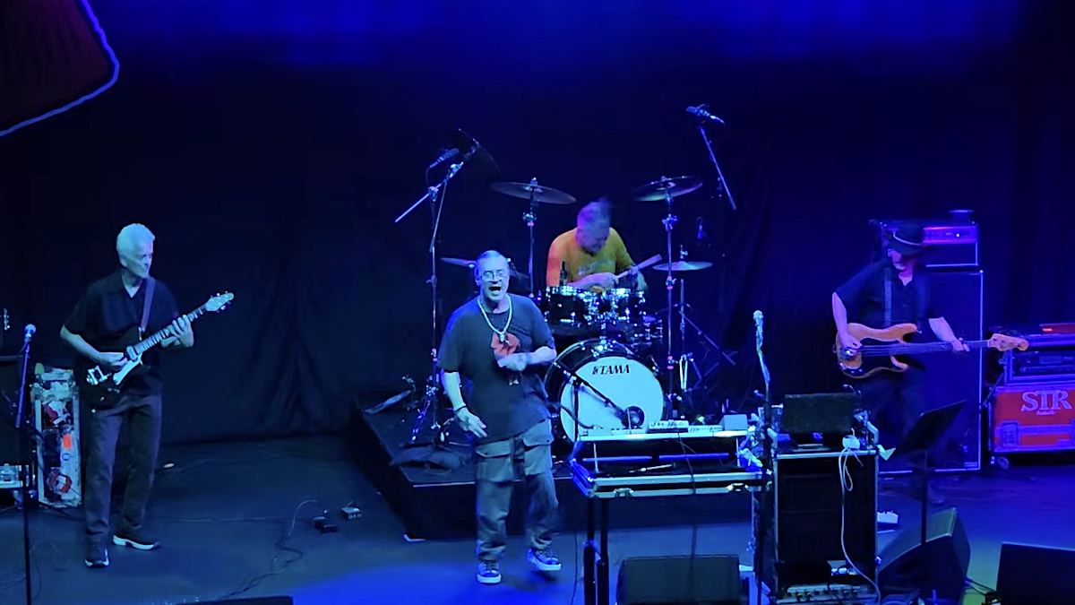 Tomahawk Reunites Onstage With Melvins After 13 Year Hiatus