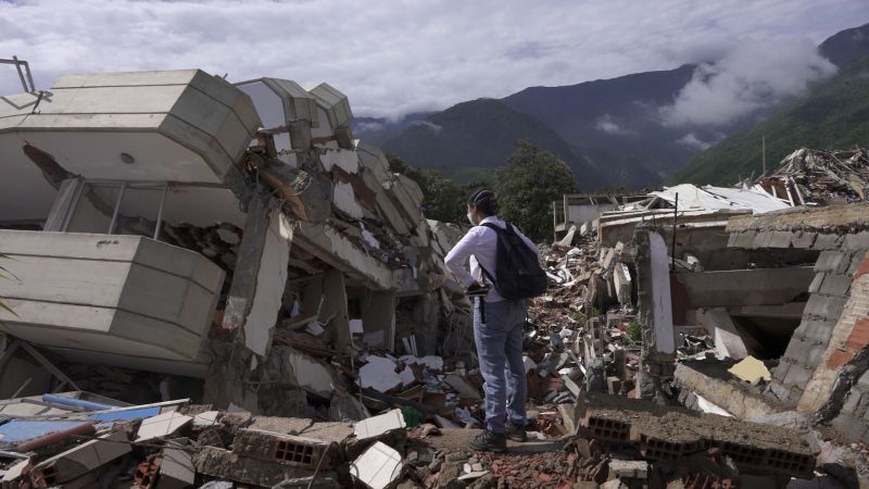 Venezuelans literally digging themselves out of fuel crisis chaos
