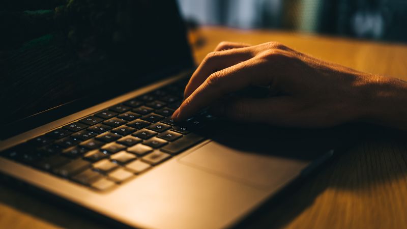 West Coast Tech Jobs Apparently Not Falling From Trees
