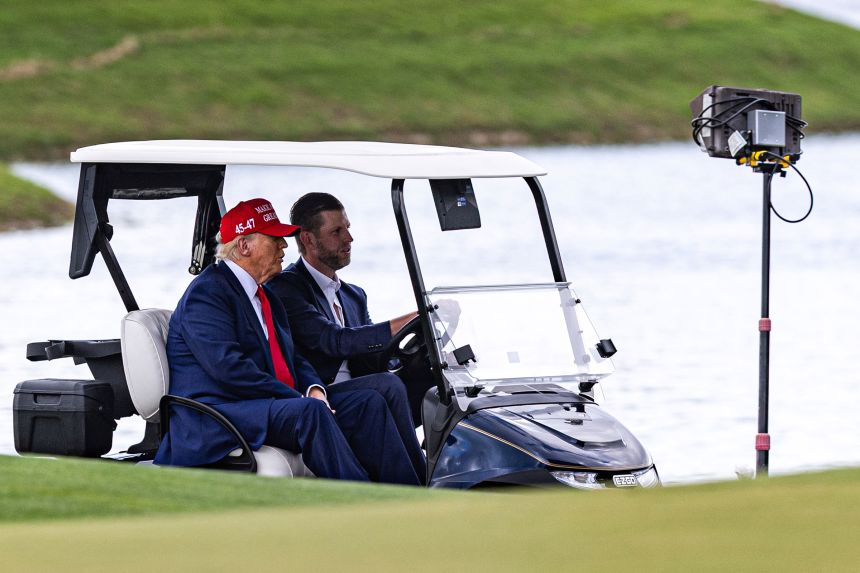 Wow Trump's Golf Club Is Raking It In