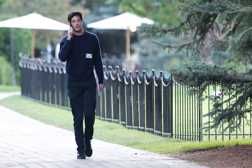 Billionaire Josh Kushner Now Owns Lakers Apparently