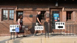 Crowds Still Pretty Bad at This Whole Voting Thing Apparently
