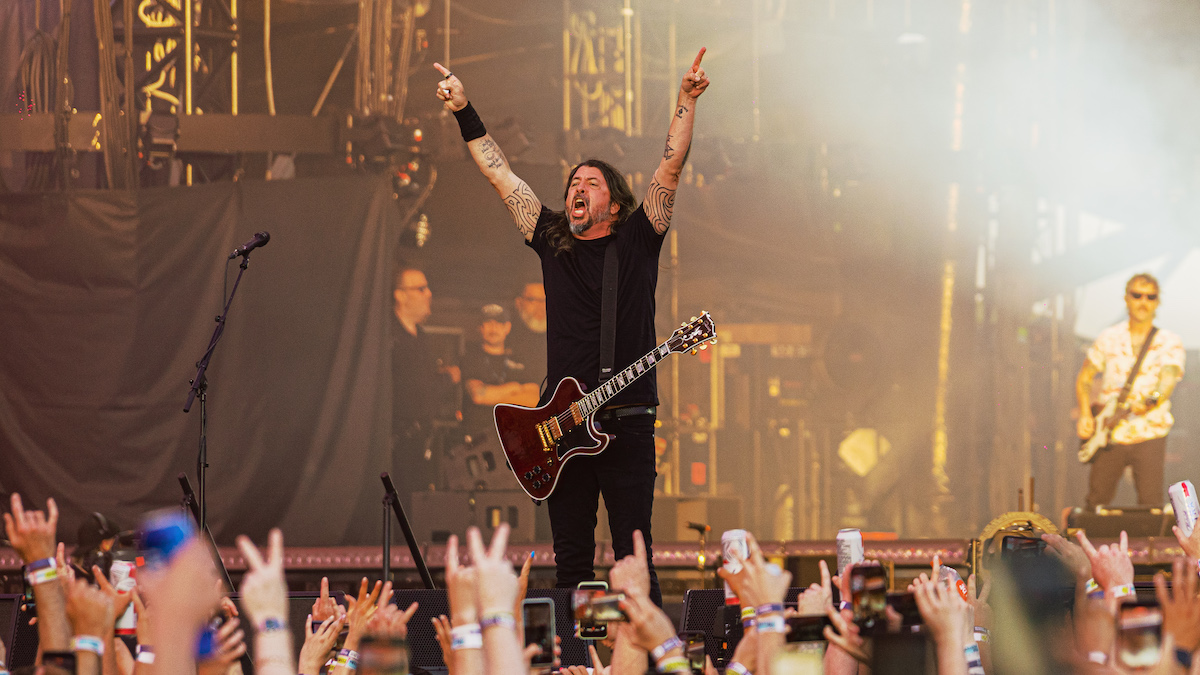 Foo Fighters Launch 2026 Tour with Queens of the Stone Age