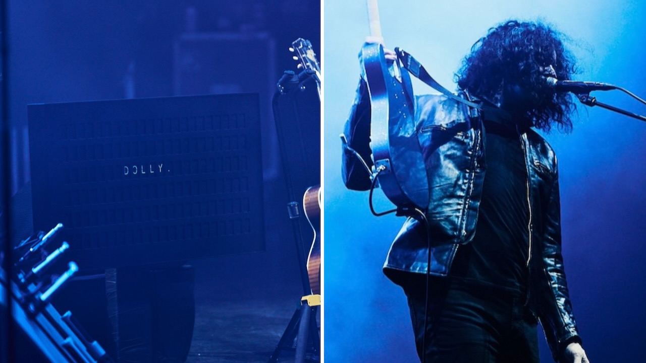 Jack White Performs Dolly Parton Classic Jolene Live On Stage