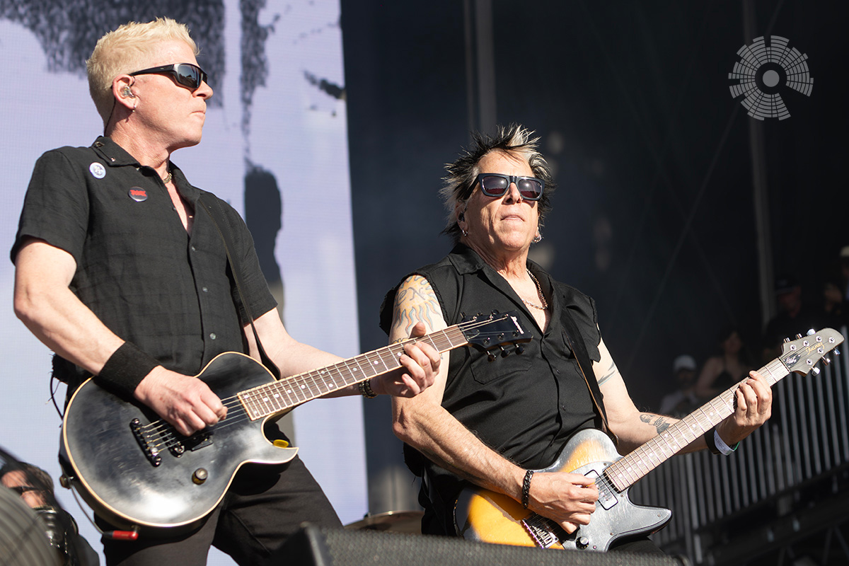 Offspring Drops Fresh Take On Ramones Classic I Wanna Be Sedated