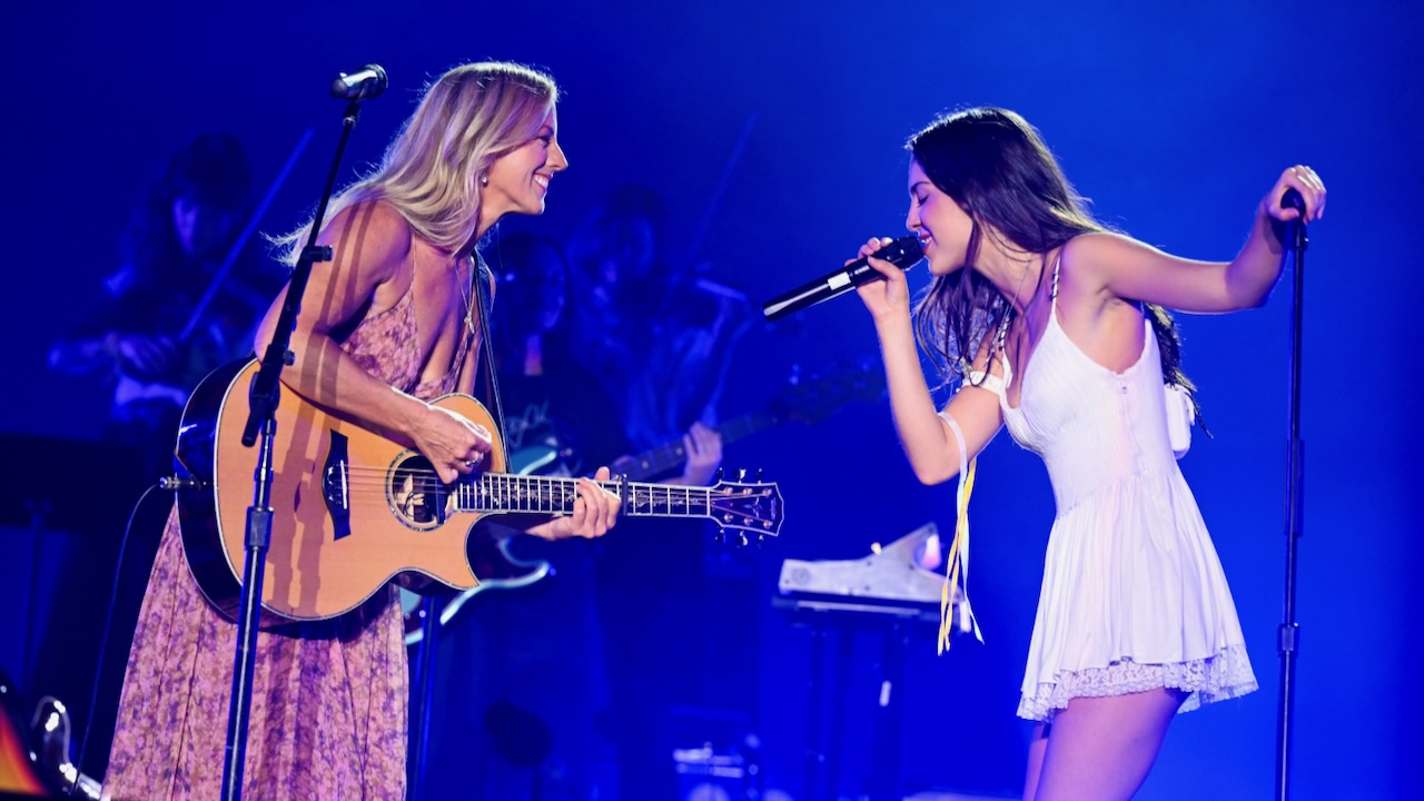 Olivia Rodrigo Teams With Music Icons At Daisy Chain Fields Event