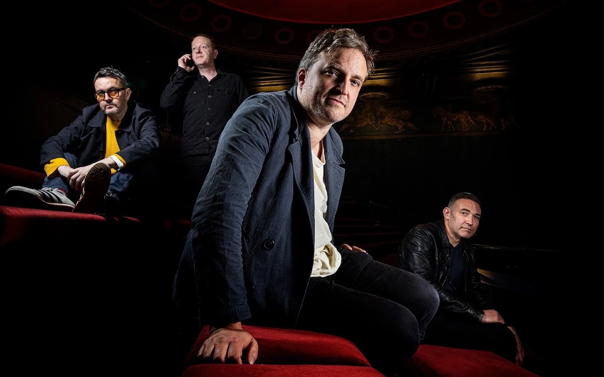 Starsailor rehashes Love Is Here for the umpteenth time apparently