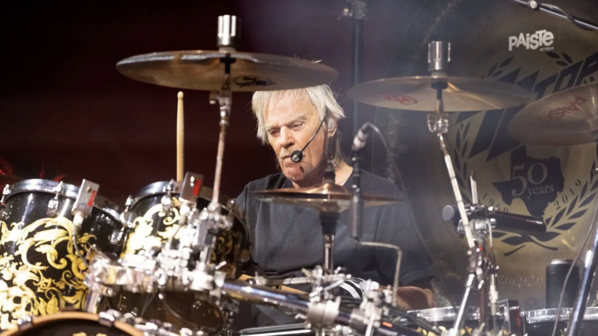 ZZ Top Drummer Frank Beard Dies At 77