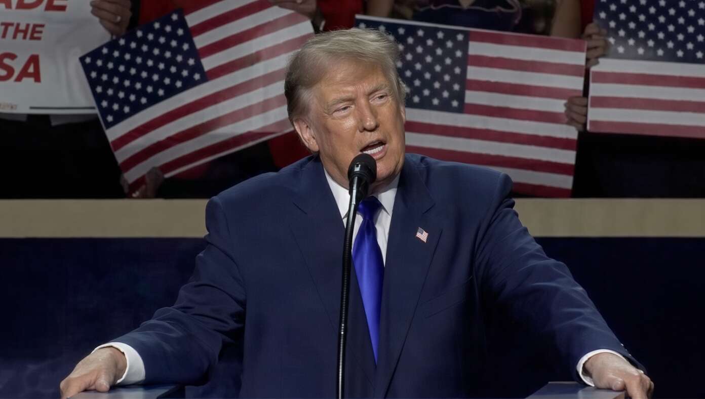 Trump Pledges That If Voters Defeat Socialism In November, They Will Each Get An Equal Redistribution Of Wealth From The Government