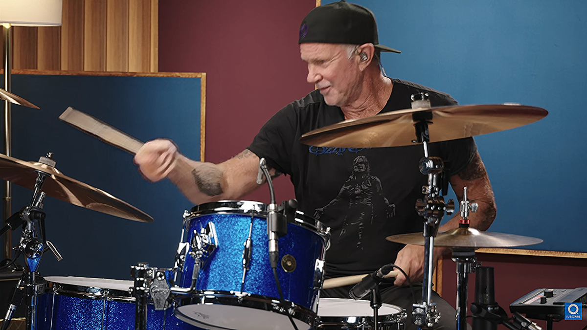 Chad Smith Rocks Black Sabbath Classic Fairies Wear Boots Live