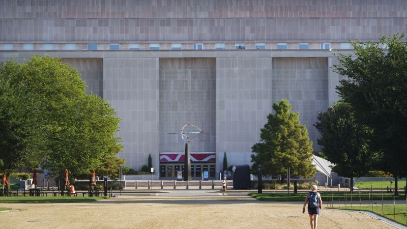 Federal Budget Cuts Hit Nation's Most Reliable Napping Spot