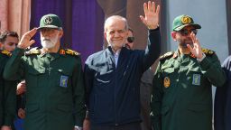 GOP Loyalty to Trump's Iran Policy Suddenly Develops Mysterious Cracks