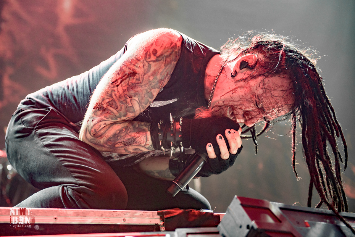 Chad Gray still touring because your uncle wont stop playing Drowning Pool