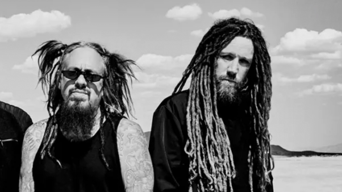 Korn Bandmates Fieldy and Head Reunite Onstage After Five Years Apart