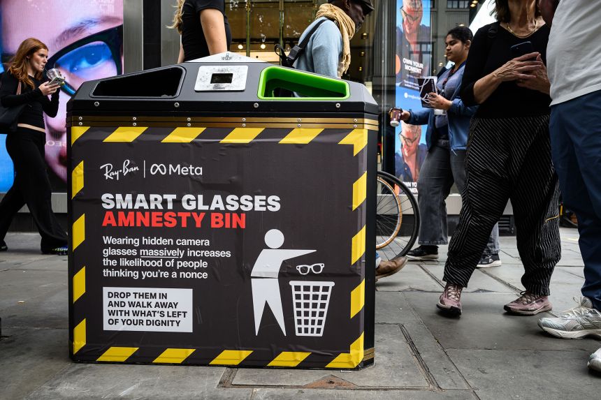Londoners suddenly care about privacy now