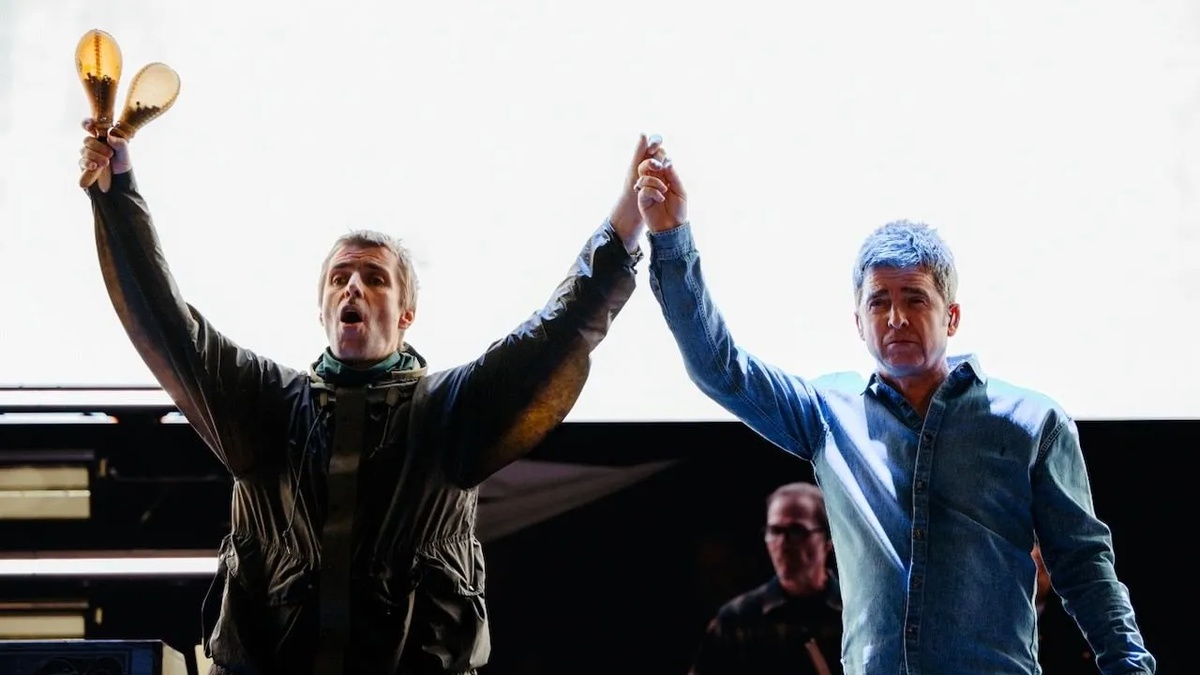 Oasis Concert Photo Nominated for Prestigious Abbey Road Award