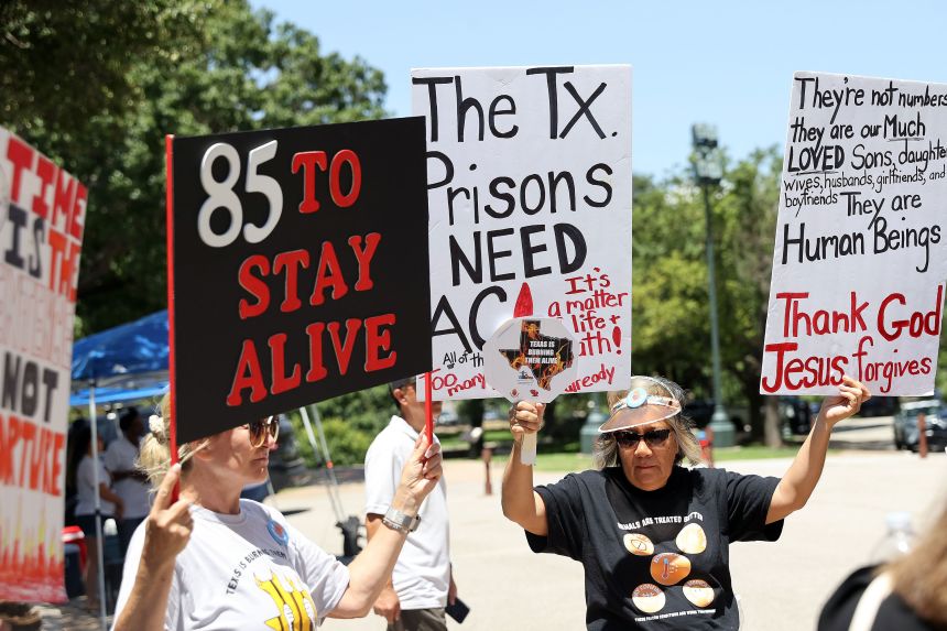 Texas Prisons Get Air Conditioning Just in Time for Next Century