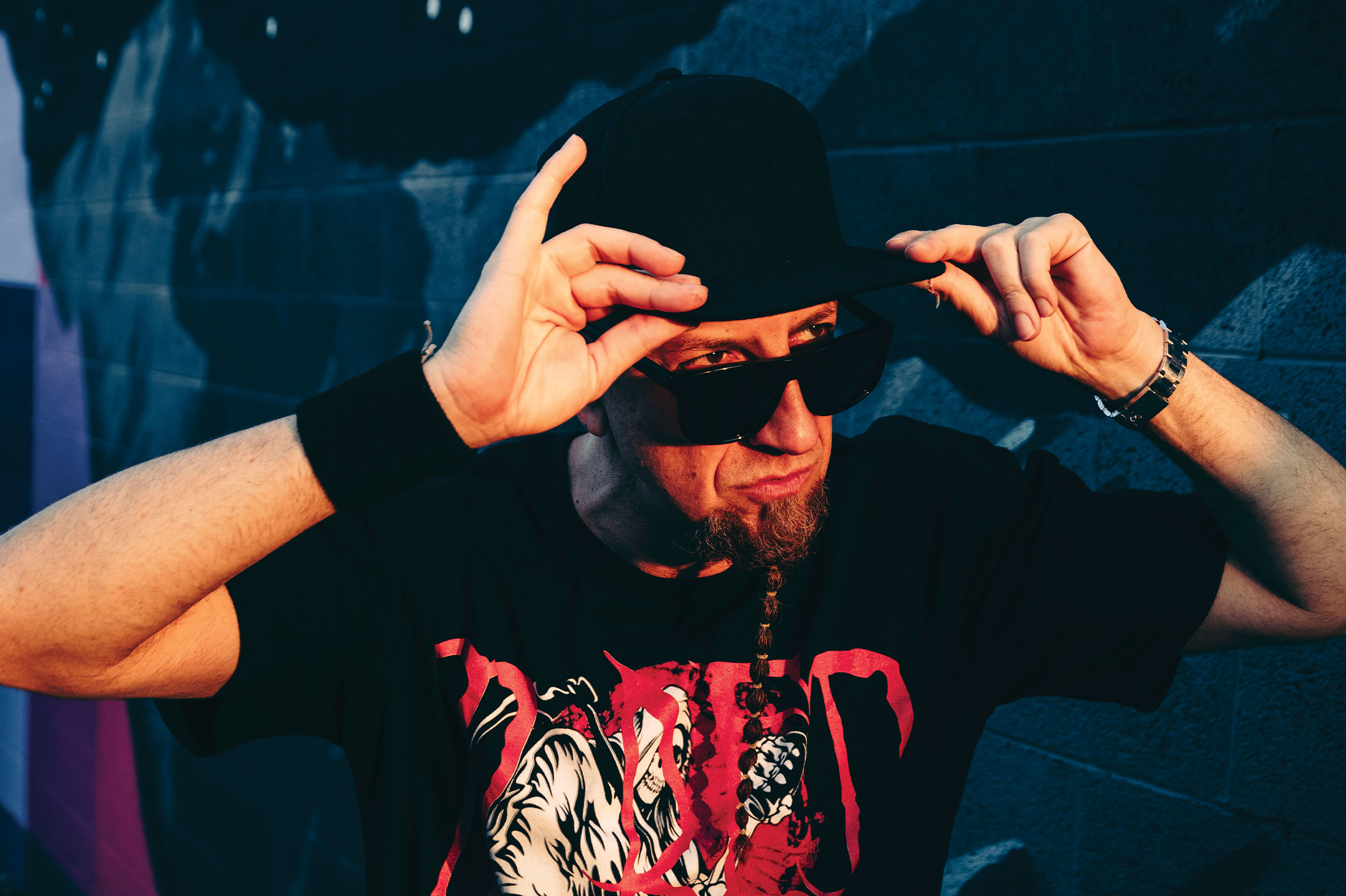 1014 Noise Shavo Staff Wade Vandervort