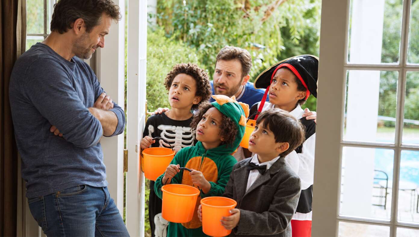Neighborhood Children Woefully Unprepared For Local Man Who Chooses Trick Over Treat